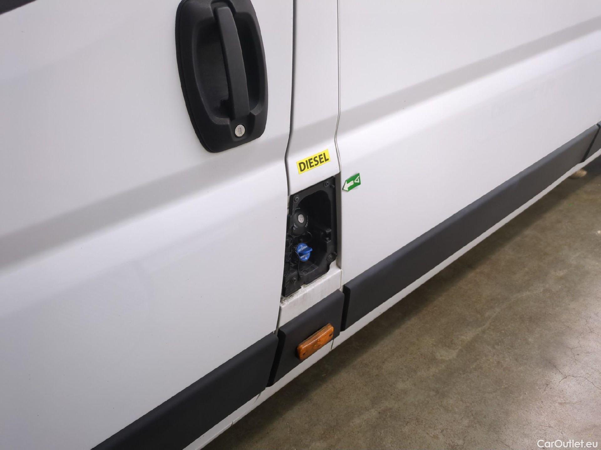  Fiat  Ducato FIAT  / 2014 / 4P / Fourgon tôlé 2.3 Mjet 140 Maxi 3.5 XL H2 Business #35