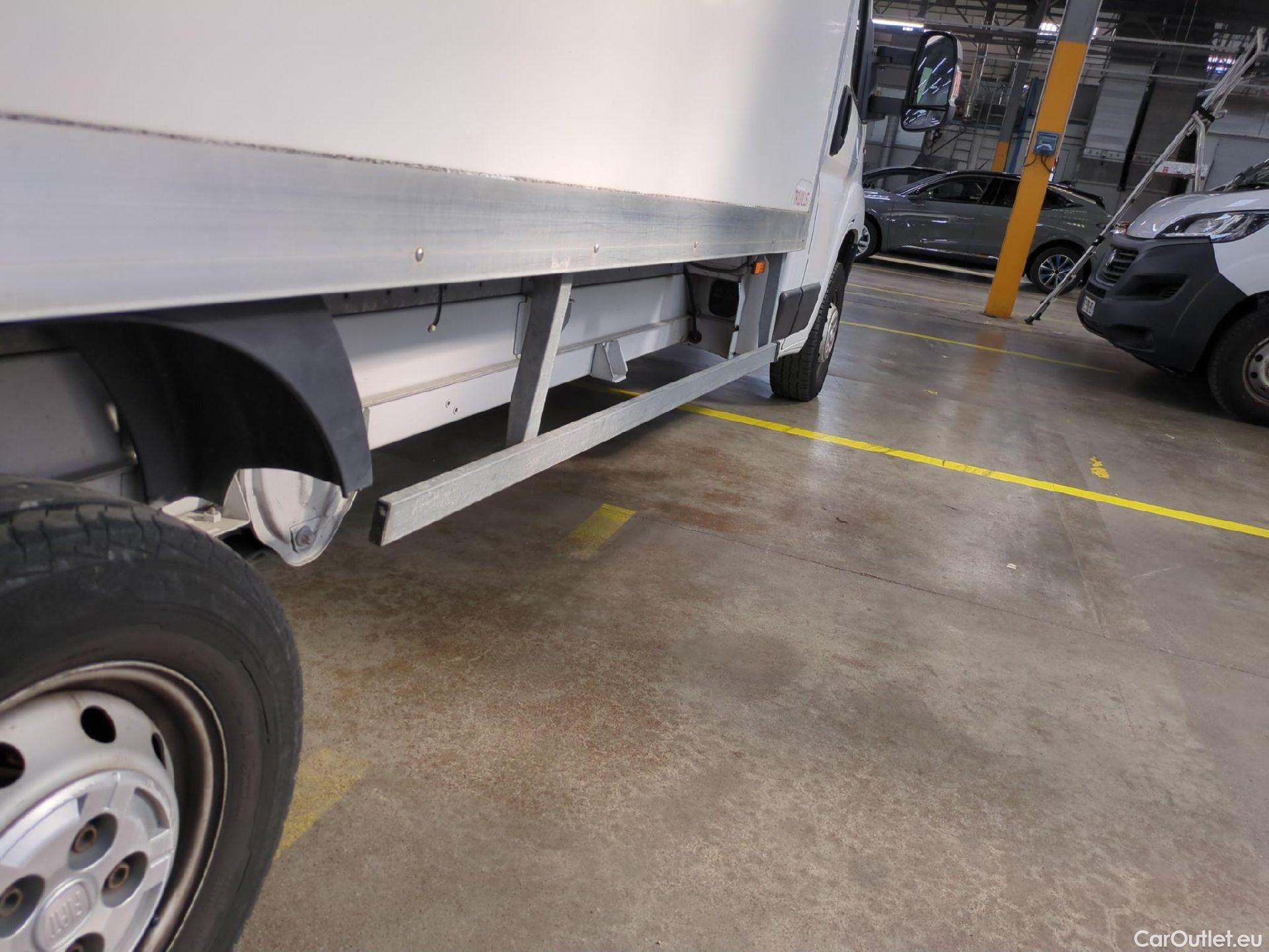  Fiat  Ducato FIAT  SC / 2014 / 2P / Châssis cabine 3.5 L 2.3 Multijet 120 Pack Pro Nav #4