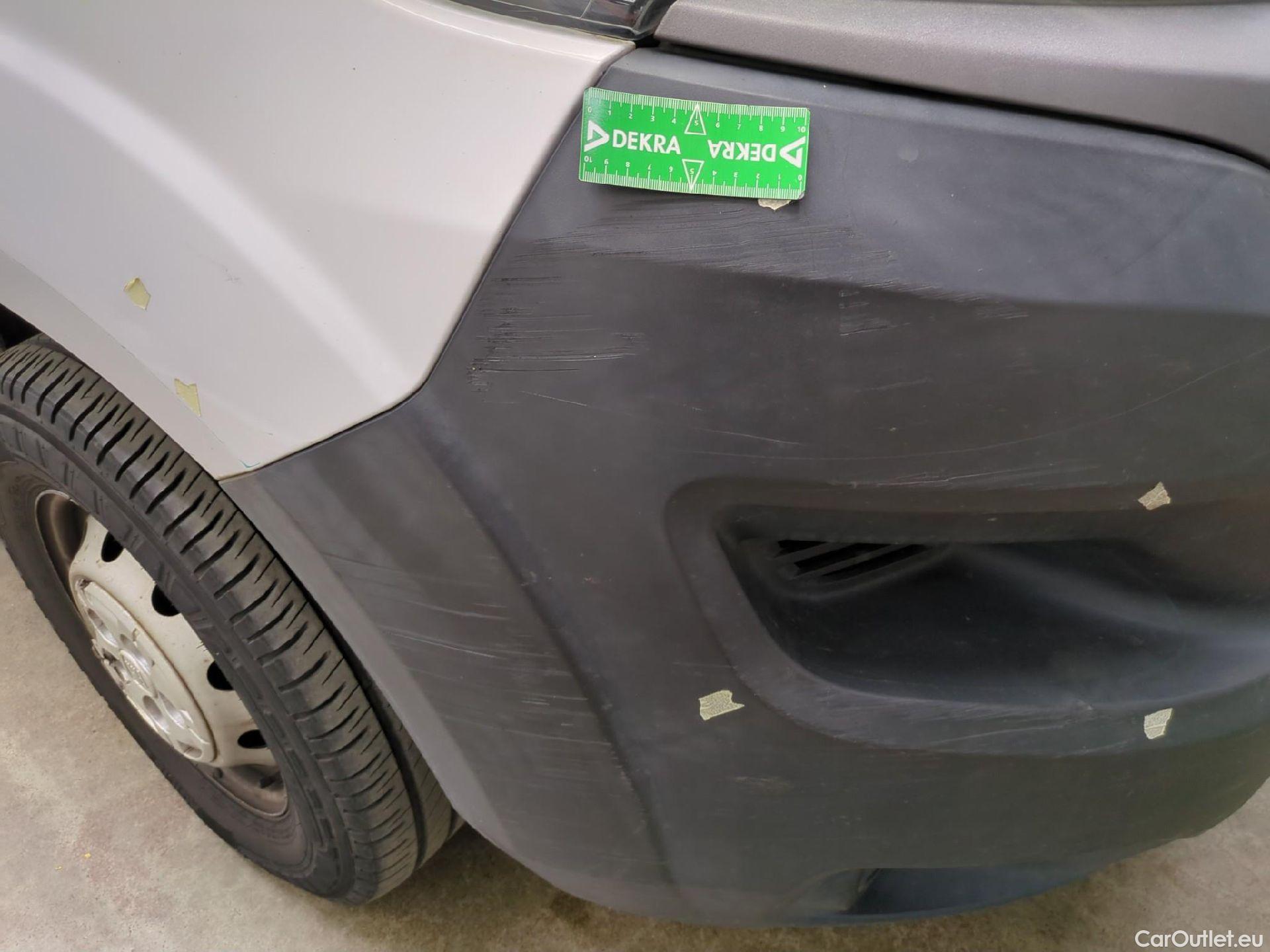  Fiat  Ducato FIAT  / 2014 / 4P / Fourgon tôlé 3.0 M H2 2.3 Multijet 120 Pack Pro Nav #35