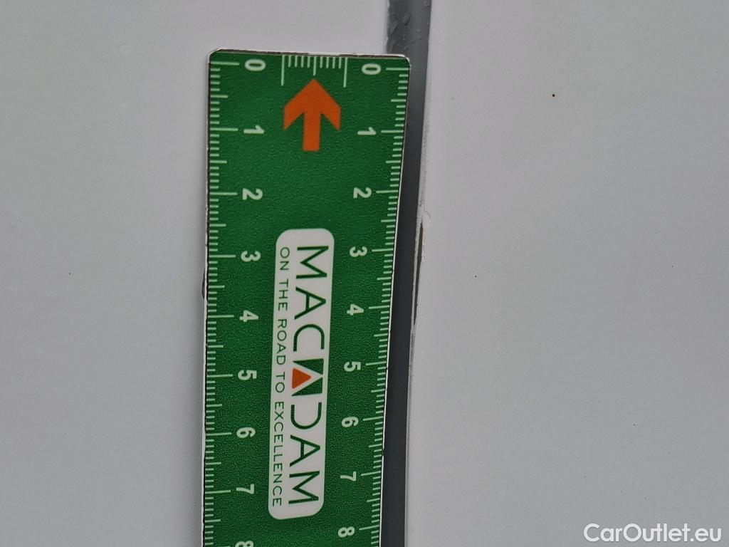  Ford  Transit FORD  / 2019 / 4P / Fourgon tôlé 2.0 ECOB 130PS 330 L3H2 TREND BUSINESS #8