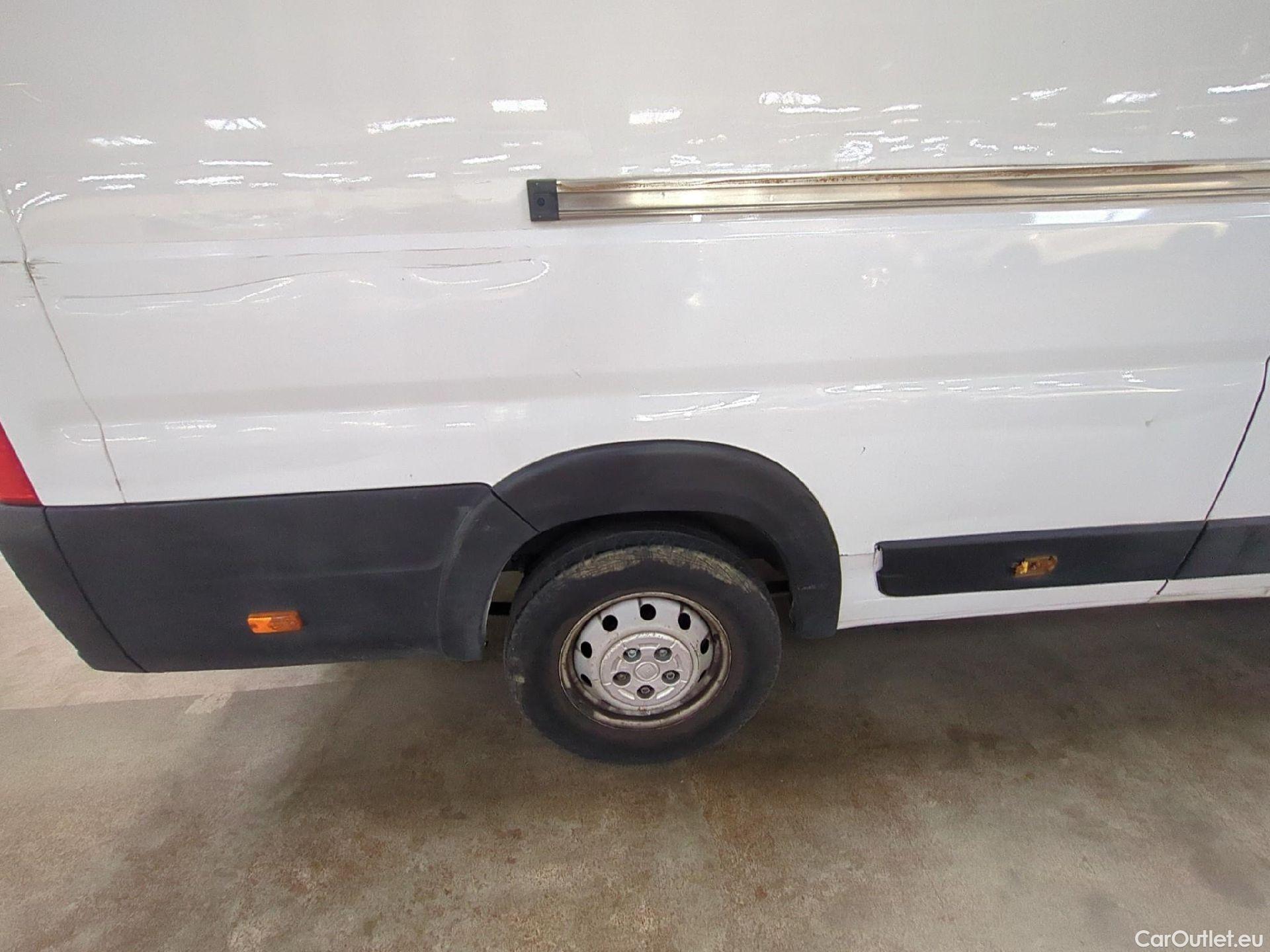  Fiat  Ducato FIAT  VU 4p Fourgon Maxi 3.5 XL H2 2.3 Mjet 130 Pack Pro Nav #48