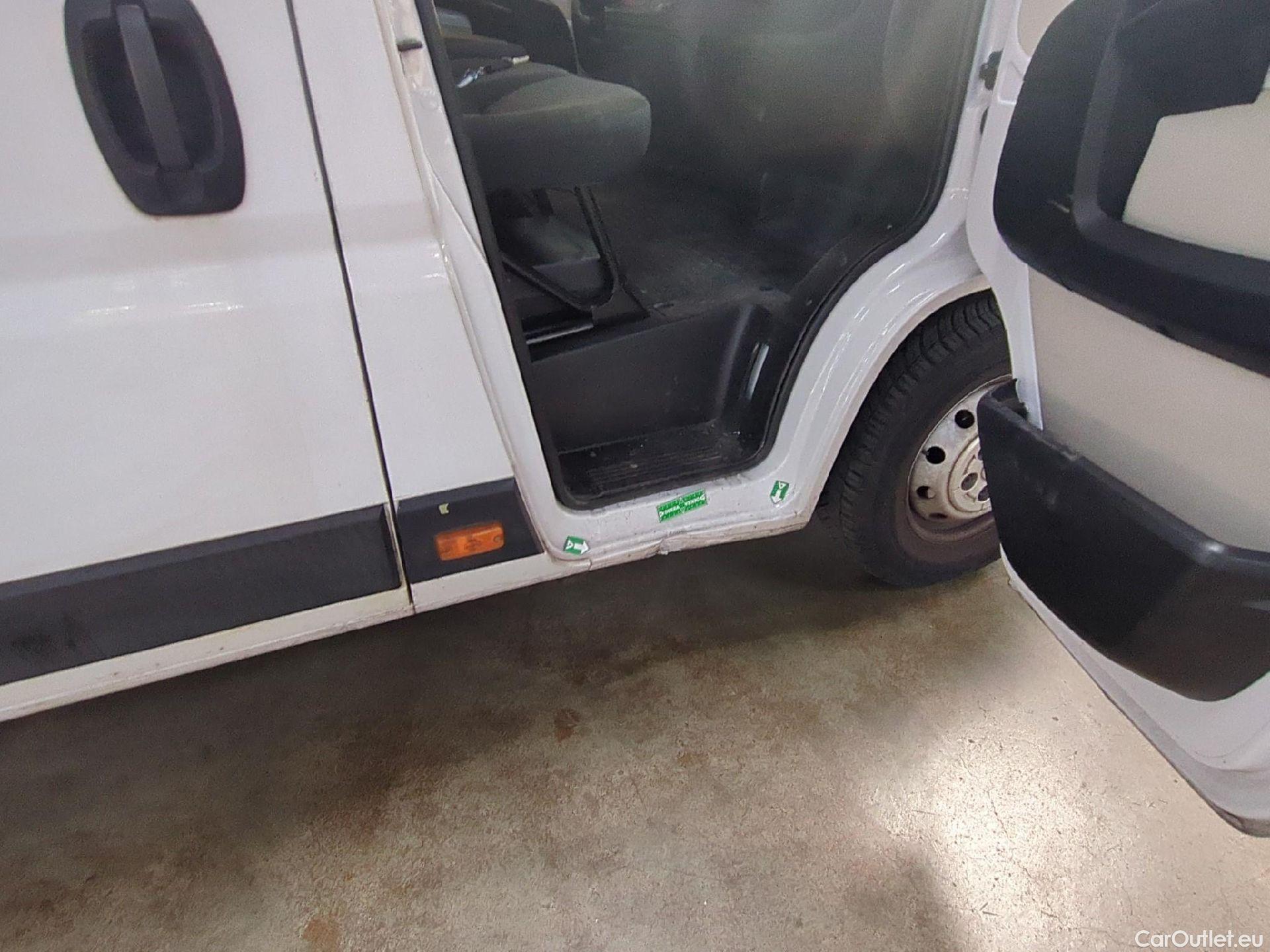  Fiat  Ducato FIAT  VU 4p Fourgon Maxi 3.5 XL H2 2.3 Mjet 130 Pack Pro Nav #2