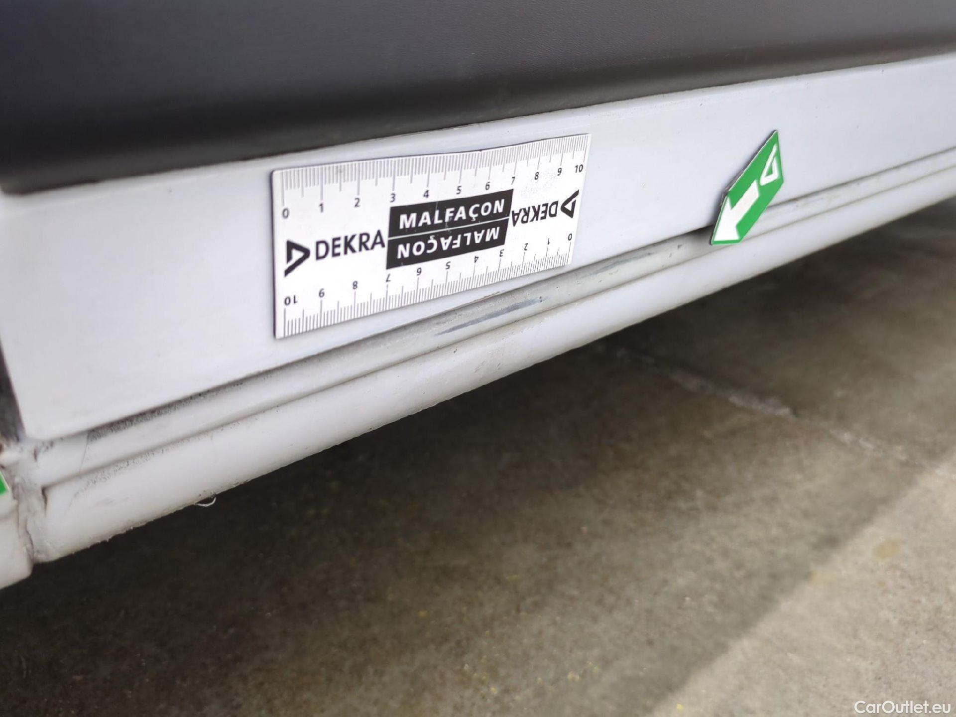  Fiat  Ducato FIAT  / 2014 / 4P / Fourgon tôlé 3.0 M H2 2.3 Multijet 120 Pack Pro Nav #31