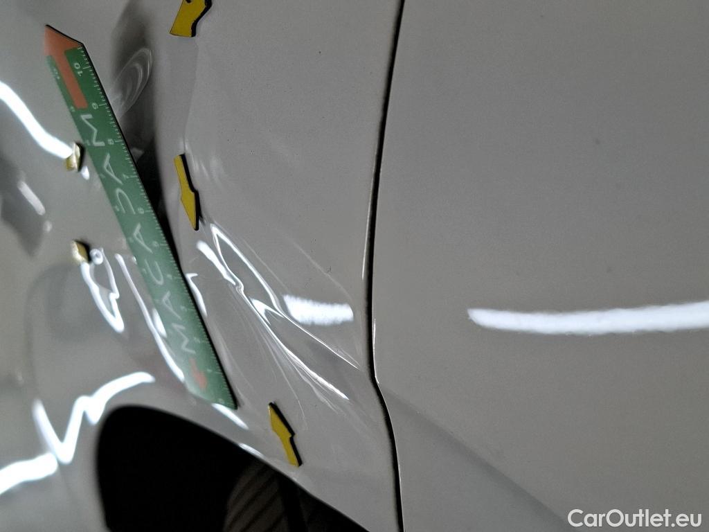  Peugeot  208  Affaire Premium 1.5 HDi 100CV BVM5 E6dT #40