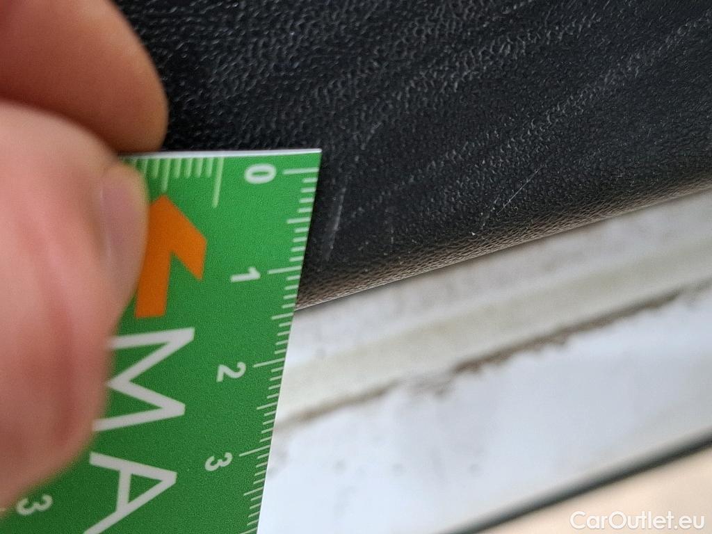  Peugeot  208  Affaire Premium 1.5 HDi 100CV BVM5 E6dT #70