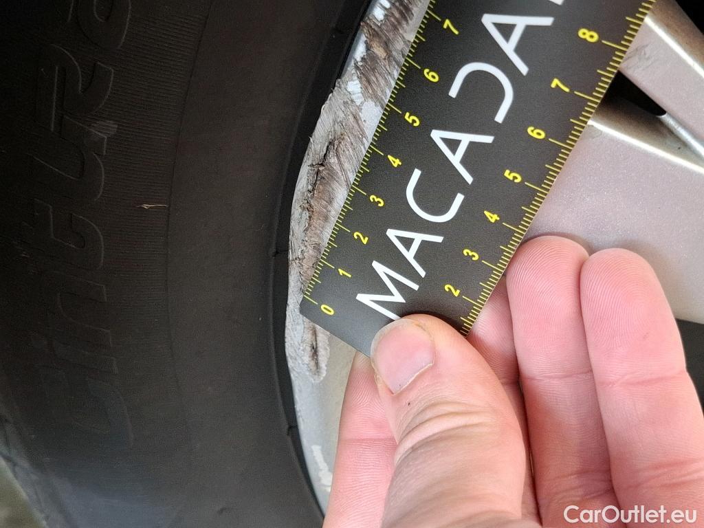  Peugeot  208  Affaire Premium Pack 1.5 HDi 100CV BVM5 E6dT #53