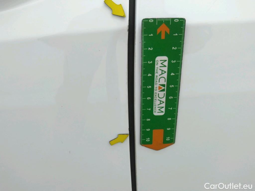  Peugeot  208  Premium 1.5 HDi 100CV BVM6 E6d #5