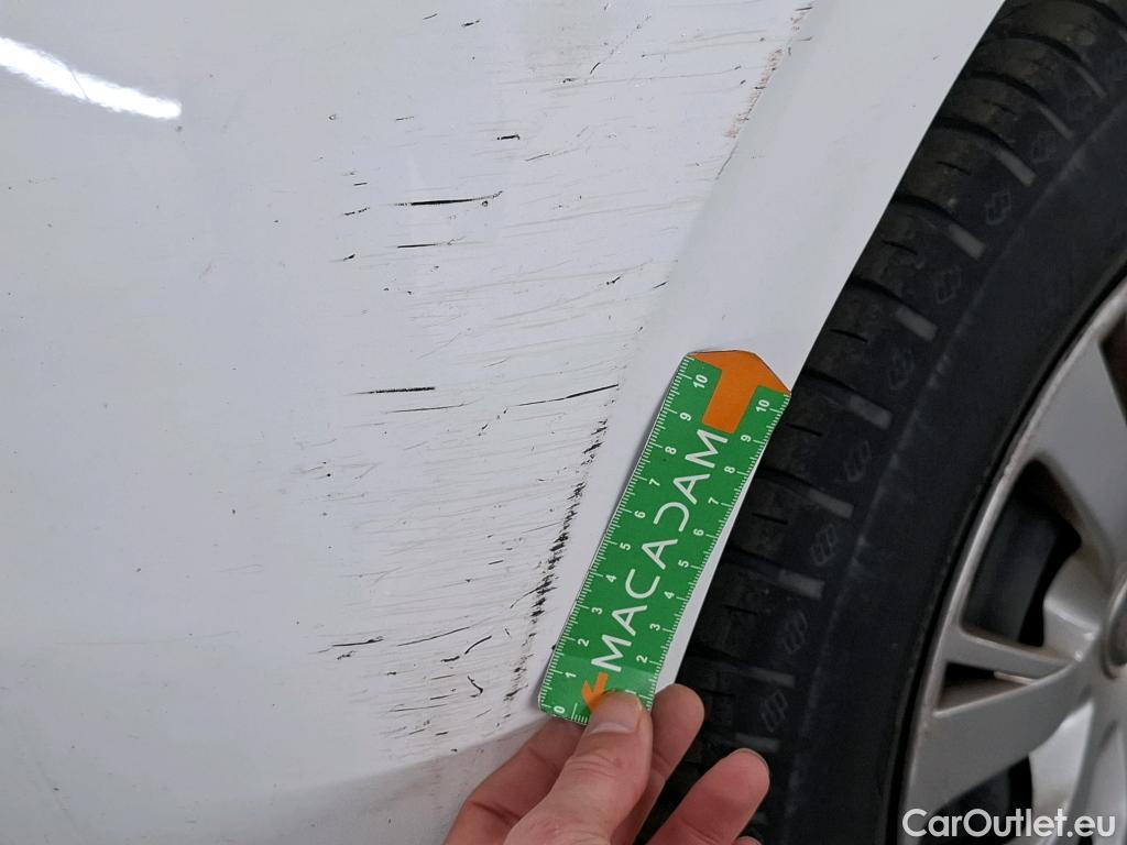  Peugeot  208  Affaire Premium 1.5 HDi 100CV BVM5 E6dT #55