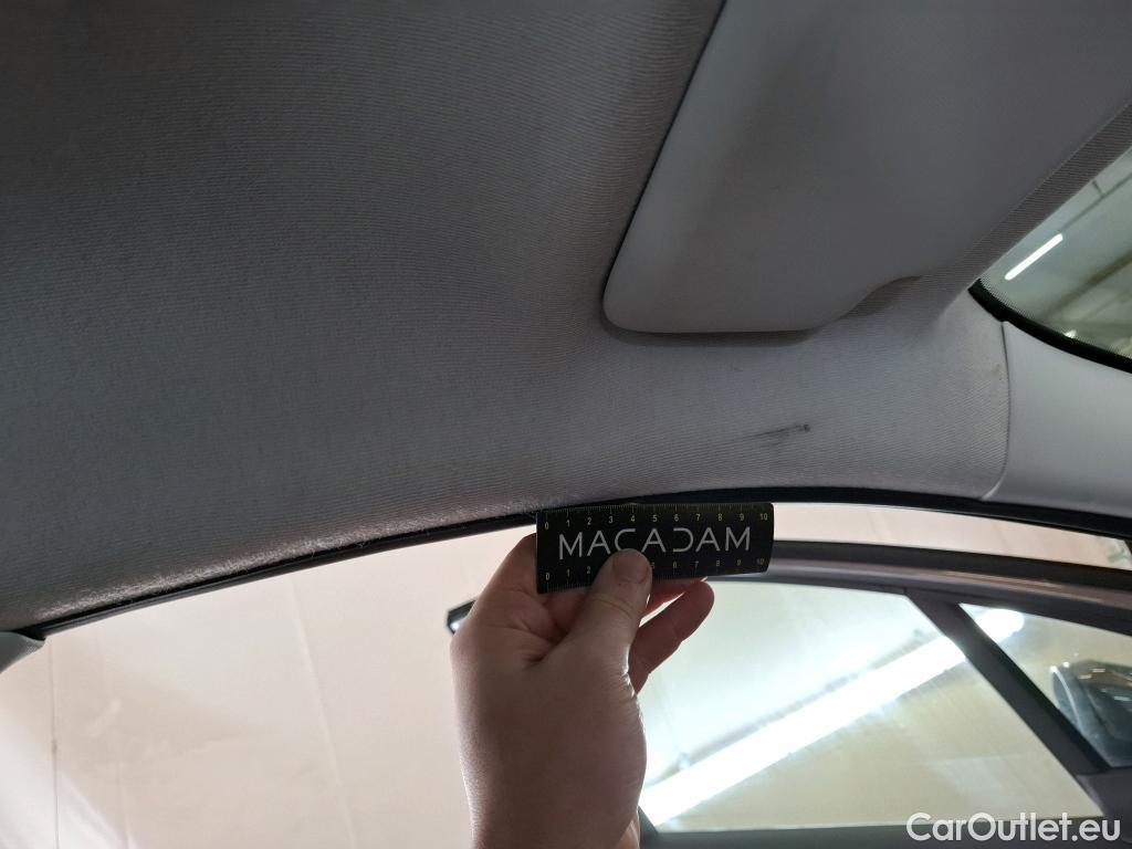  Peugeot  208  Affaire Premium Pack 1.5 HDi 100CV BVM5 E6dT #35