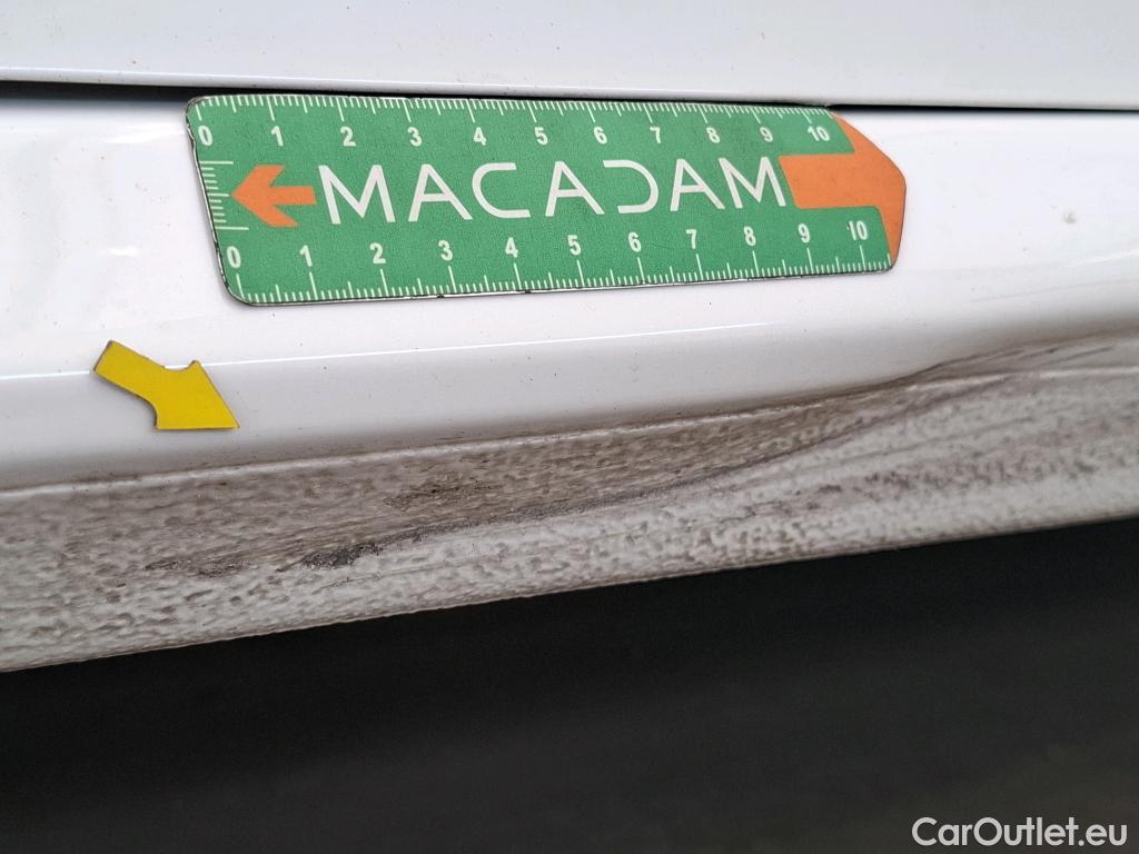  Peugeot  208  Premium 1.5 HDi 100CV BVM6 E6d #2