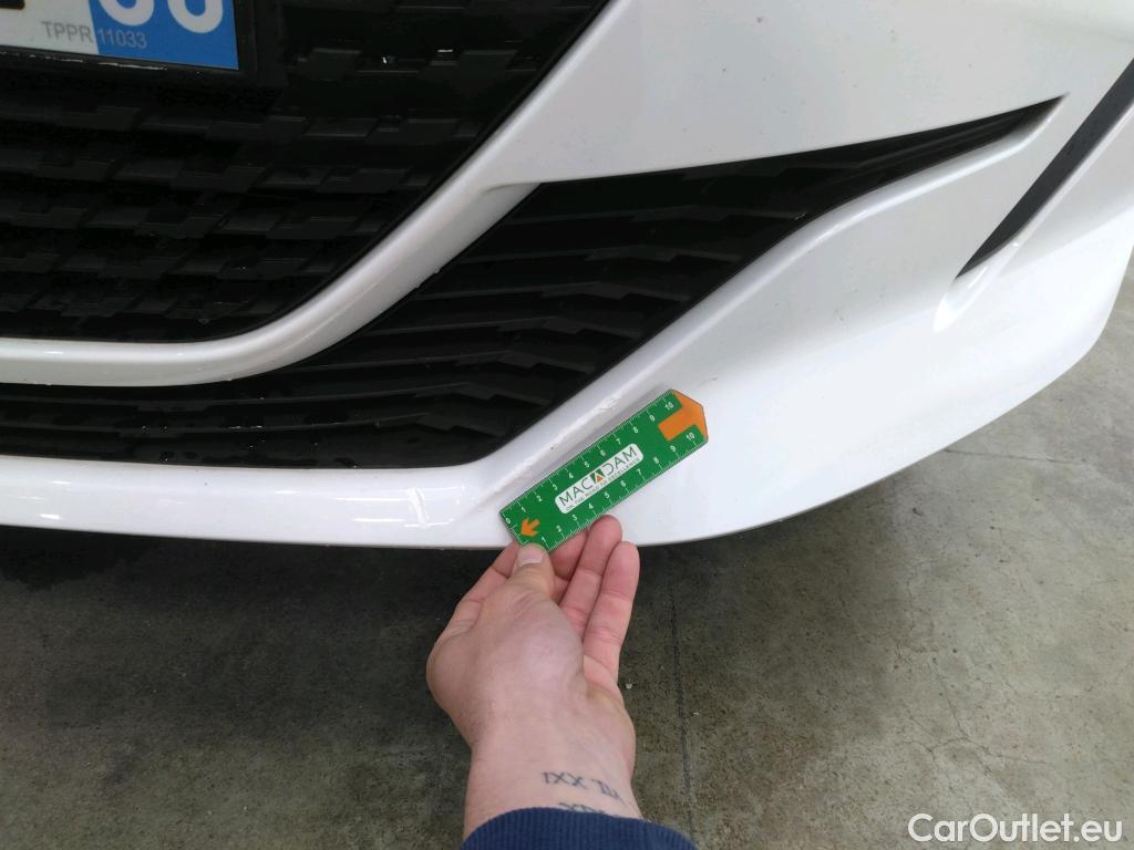  Peugeot  208  Premium 1.5 HDi 100CV BVM6 E6d #13