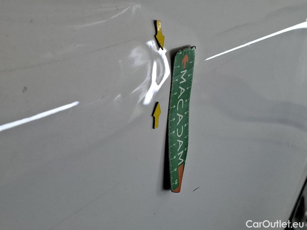  Peugeot  208  Affaire Premium 1.5 HDi 100CV BVM5 E6dT #74