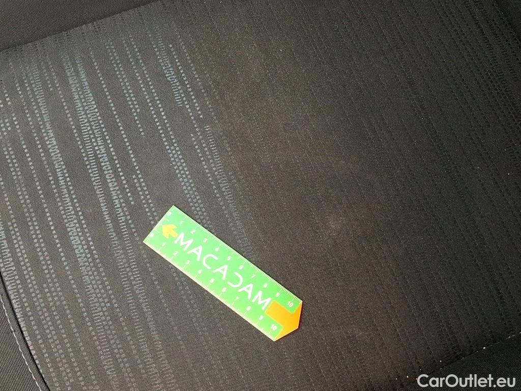  Peugeot  208  Affaire Premium 1.5 HDi 100CV BVM5 E6dT #83