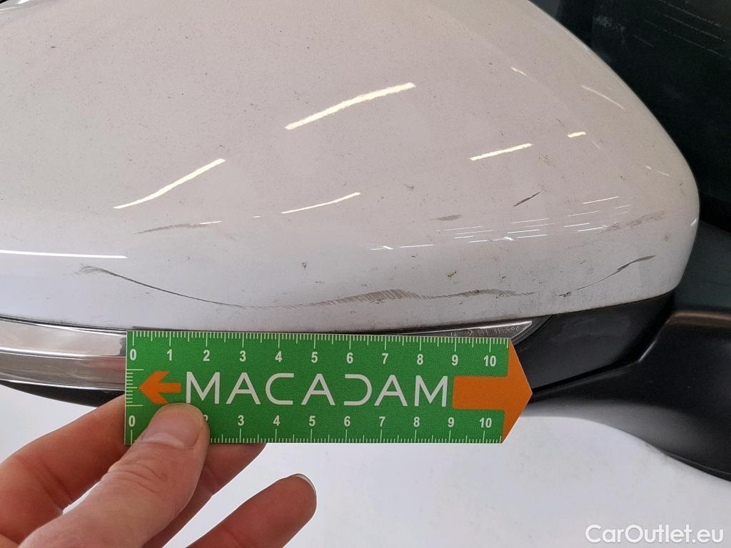  Peugeot  208  Affaire Premium 1.5 HDi 100CV BVM5 E6dT #90