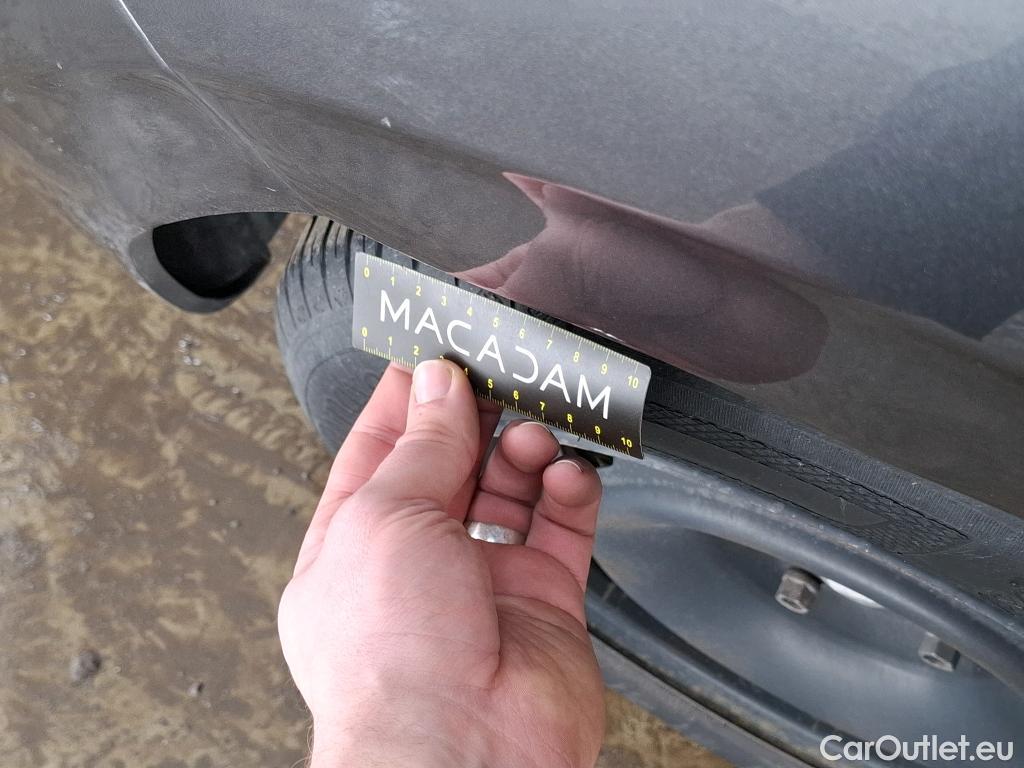  Peugeot  208  Affaire Premium Pack 1.5 HDi 100CV BVM5 E6dT #4