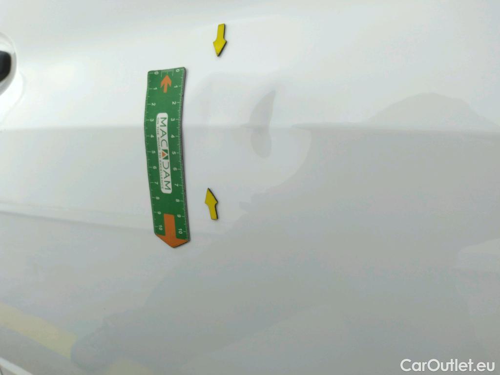  Peugeot  208  Premium 1.5 HDi 100CV BVM6 E6d #11