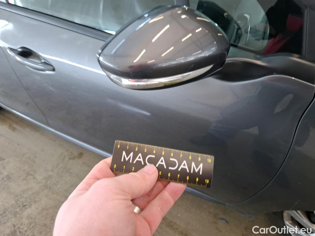  Peugeot  208  Affaire Premium Pack 1.5 HDi 100CV BVM5 E6dT #47