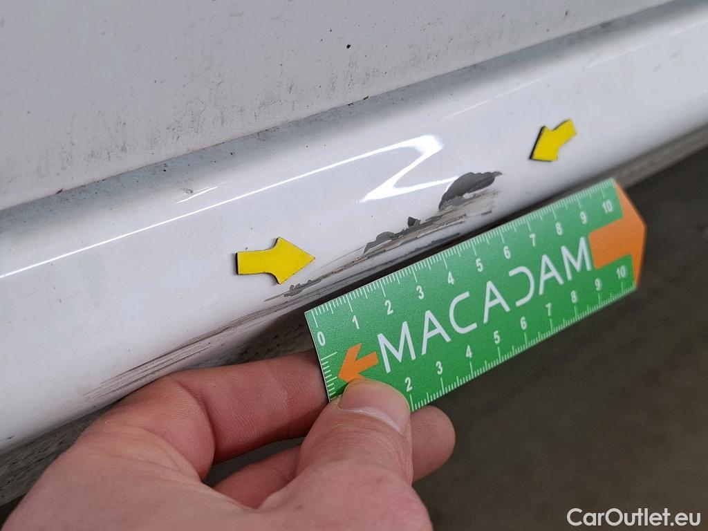  Peugeot  208  Affaire Premium 1.5 HDi 100CV BVM5 E6dT #9