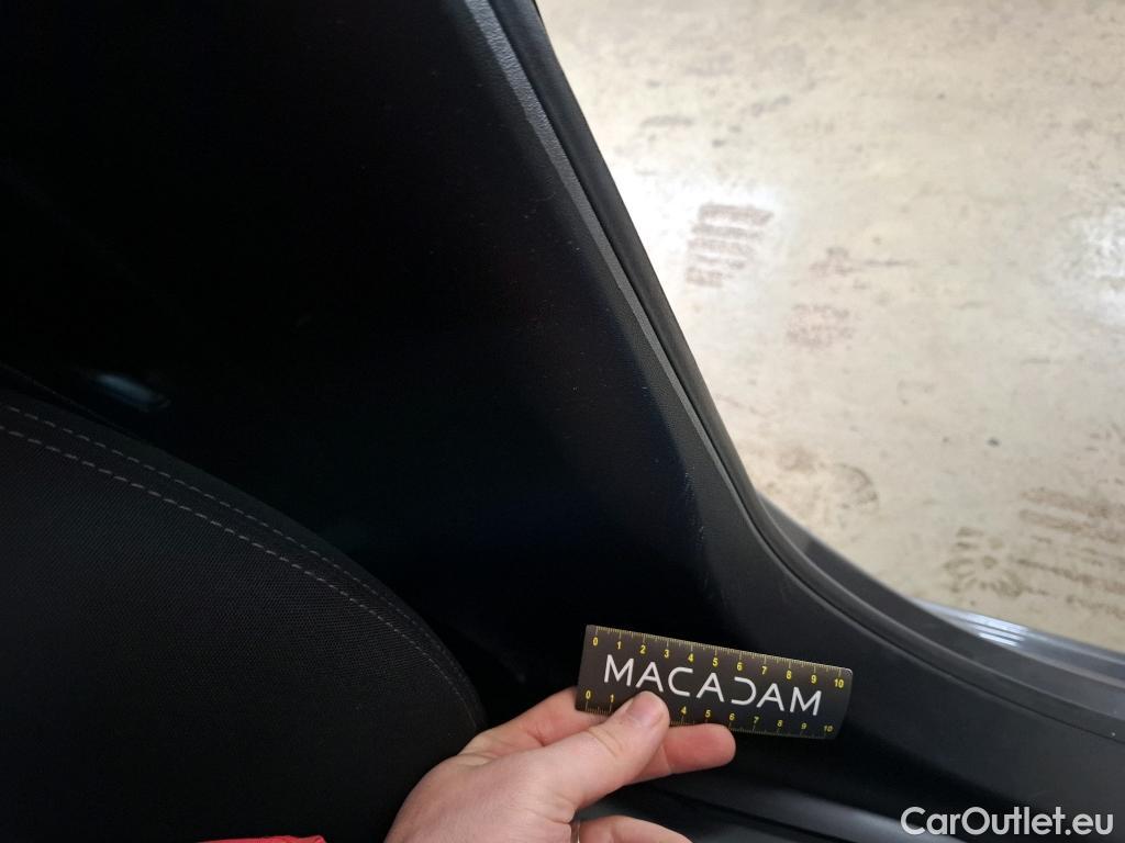  Peugeot  208  Affaire Premium Pack 1.5 HDi 100CV BVM5 E6dT #33