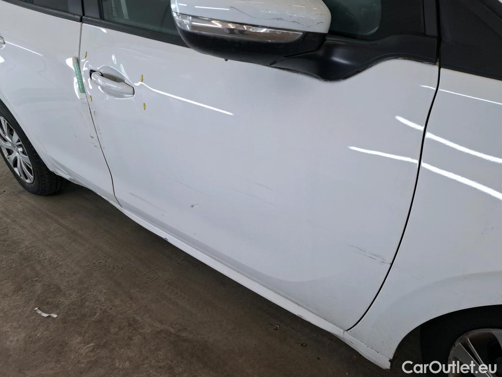  Peugeot  208  Affaire Premium 1.5 HDi 100CV BVM5 E6dT #26