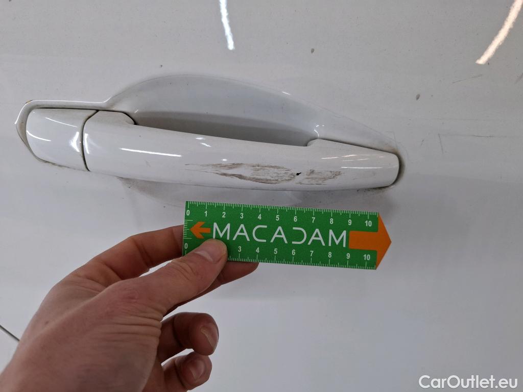  Peugeot  208  Affaire Premium 1.5 HDi 100CV BVM5 E6dT #95