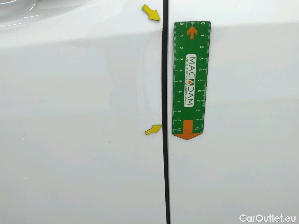  Peugeot  208  Premium 1.5 HDi 100CV BVM6 E6d #3