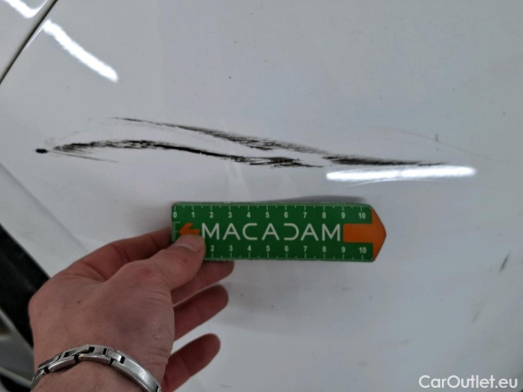  Peugeot  208  Affaire Premium 1.5 HDi 100CV BVM5 E6dT #56