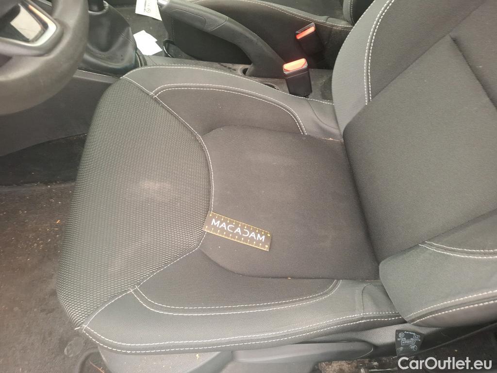  Renault  Clio  IV Air MediaNav 1.5 dCi 75CV BVM5 E6 #47