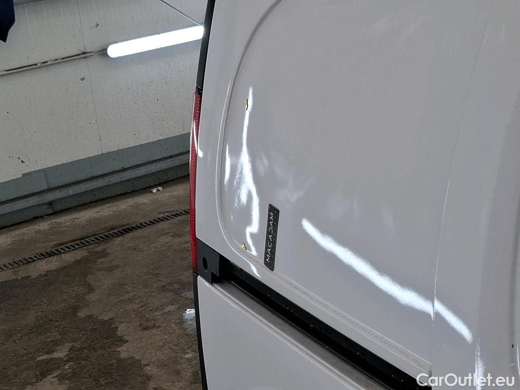  Renault  Kangoo  II Express Grand Confort (L1) 1.5 dCi 80CV BVM6 E6dT #37