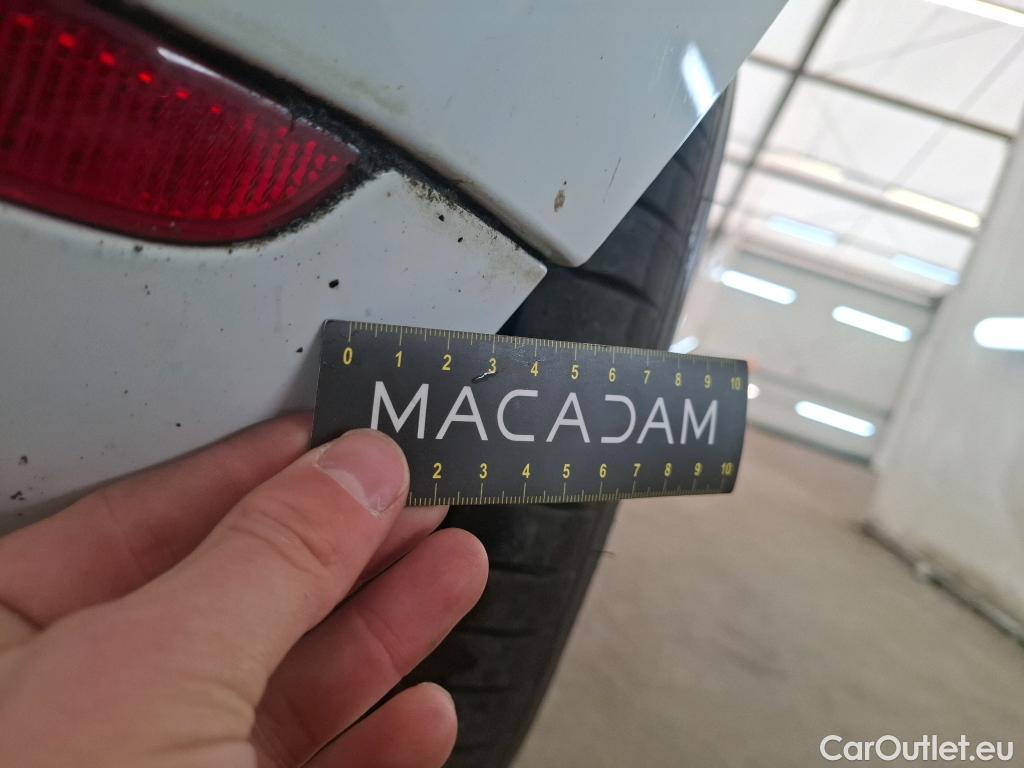  Renault  Clio  IV Air MediaNav 1.5 dCi 75CV BVM5 E6 #31