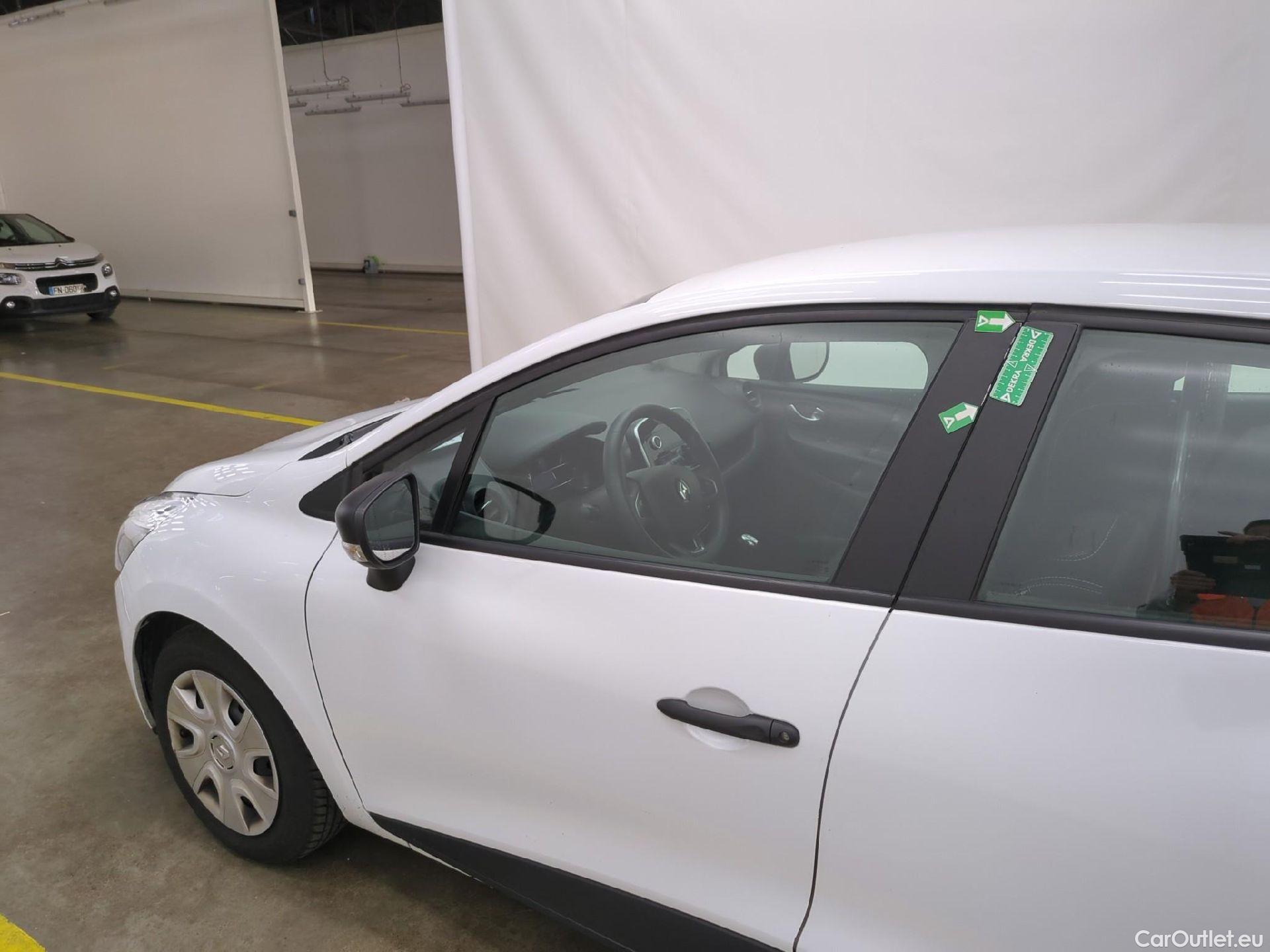  Renault  Clio  Société VU 5p Berline Air dCi 75 #19