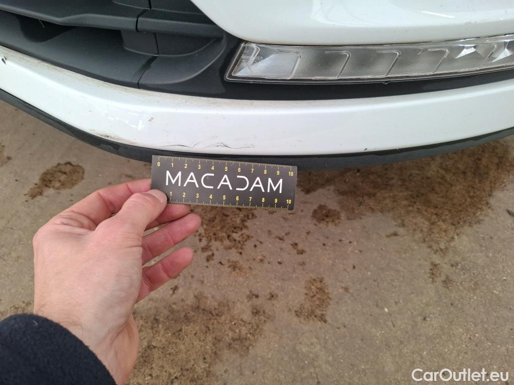  Renault  Clio  IV Air MediaNav 1.5 dCi 75CV BVM5 E6 #14