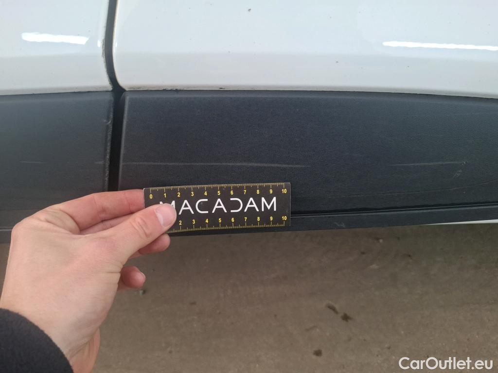  Renault  Clio  IV Air MediaNav 1.5 dCi 75CV BVM5 E6 #80