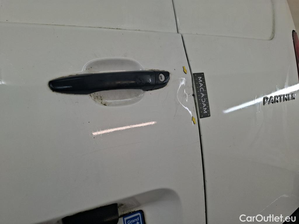  Peugeot  Partner PEUGEOT  VU 3p Fourgonnette 1.6 BLUEHDI 100 STANDARD PRO #12