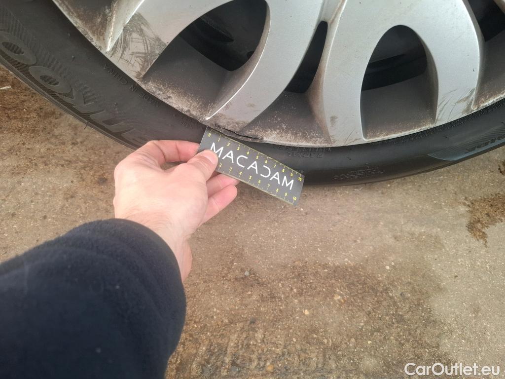  Renault  Clio  IV Air MediaNav 1.5 dCi 75CV BVM5 E6 #62