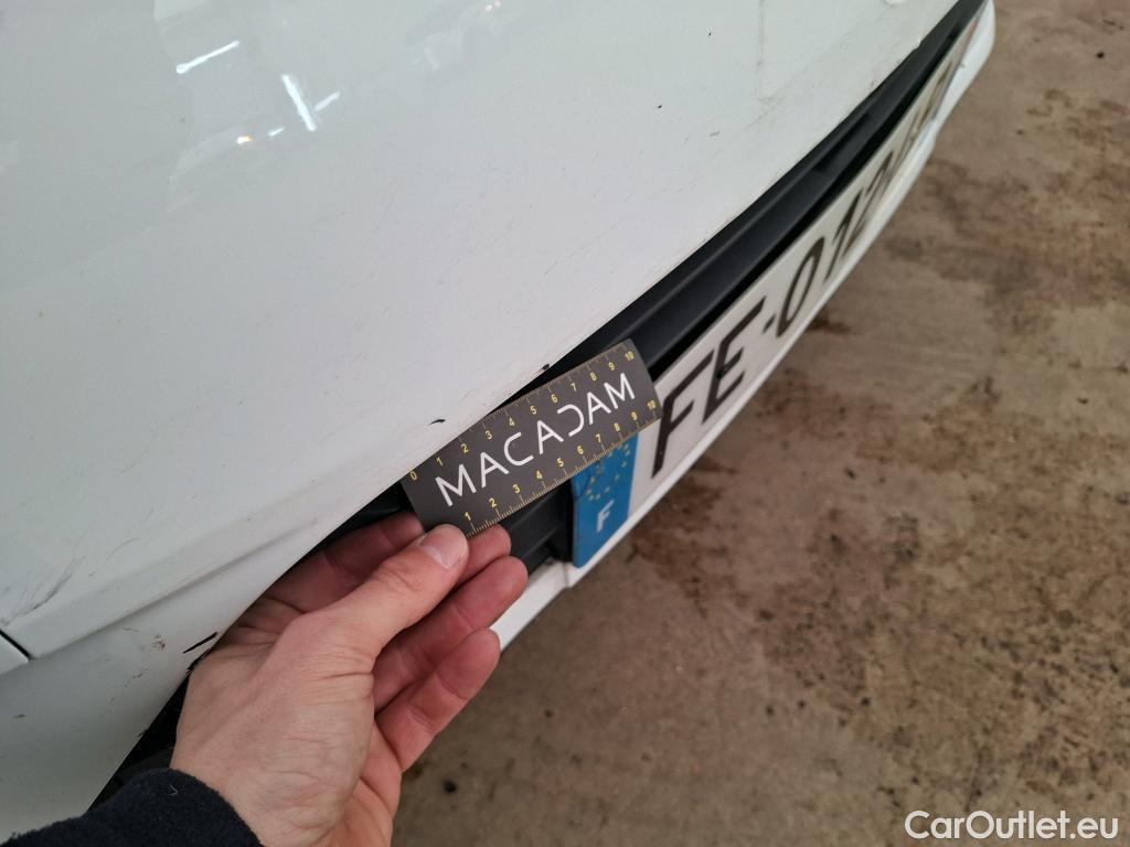  Renault  Clio  IV Air MediaNav 1.5 dCi 75CV BVM5 E6 #7