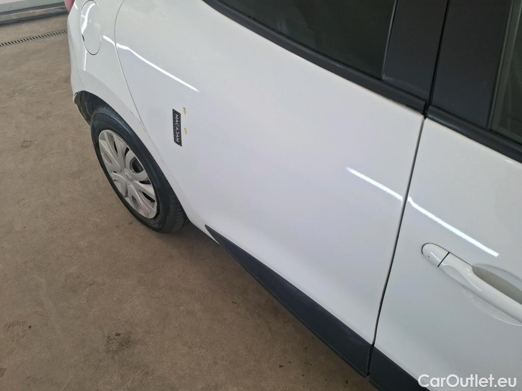  Renault  Clio  IV Air MediaNav 1.5 dCi 75CV BVM5 E6 #85