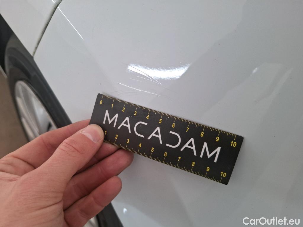  Renault  Clio  IV Air MediaNav 1.5 dCi 75CV BVM5 E6 #17