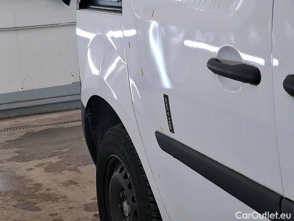  Renault  Kangoo  II Express Grand Confort (L1) 1.5 dCi 80CV BVM6 E6dT #17