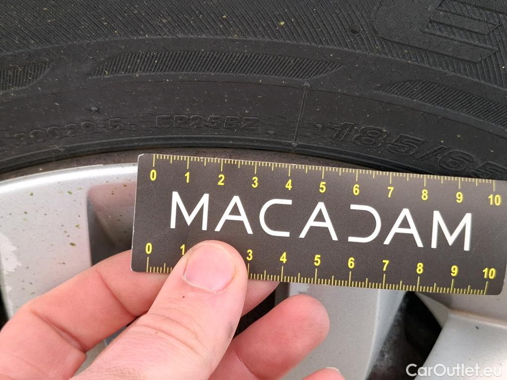  Renault  Clio  IV Air MediaNav 1.5 dCi 90CV BVM5 E6 #5