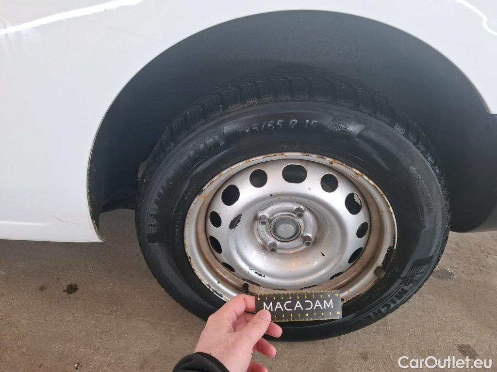  Peugeot  Partner PEUGEOT  VU 3p Fourgonnette 1.6 BLUEHDI 100 STANDARD PRO #23