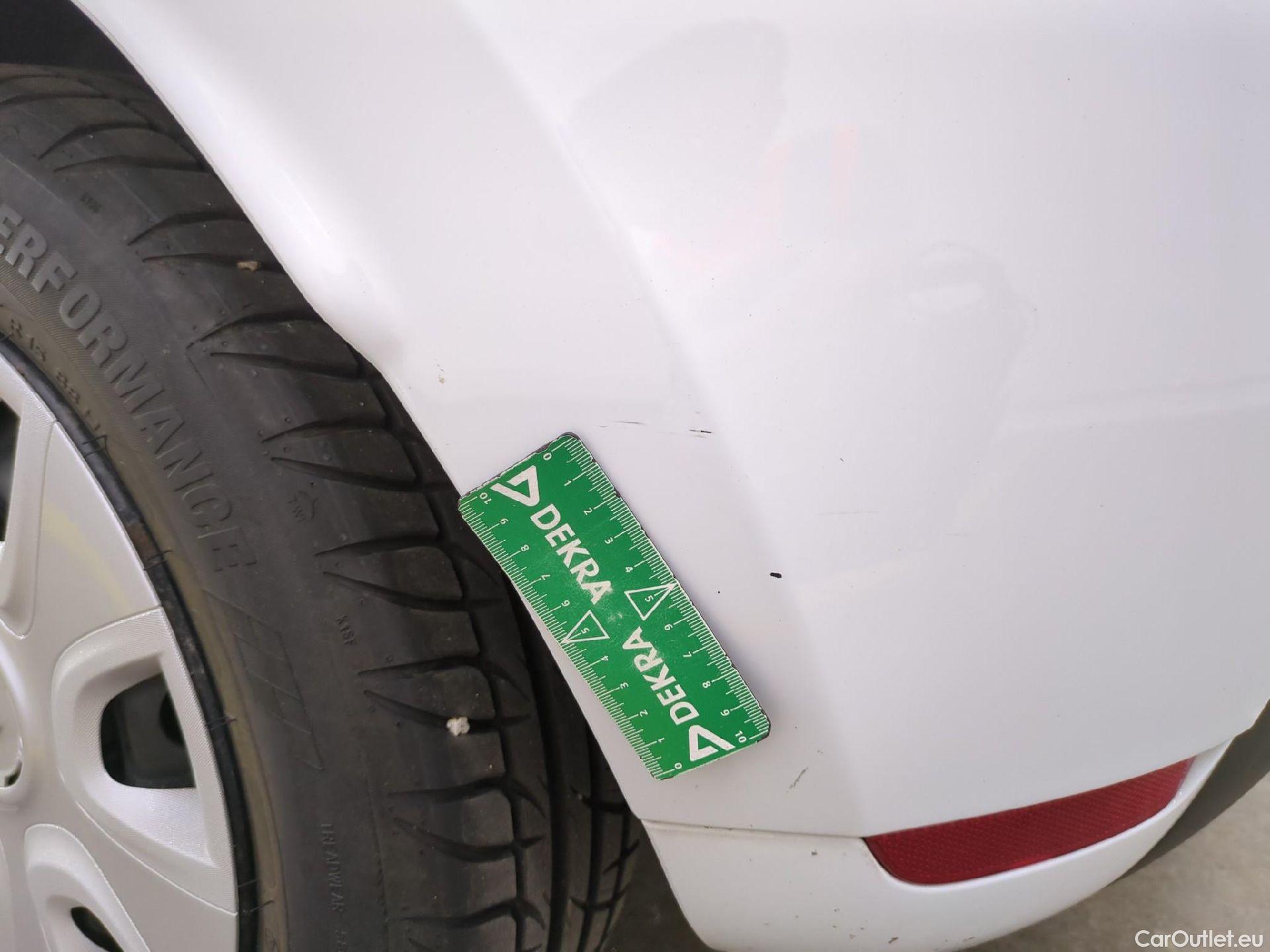  Renault  Clio  Société VU 5p Berline Air dCi 75 #11