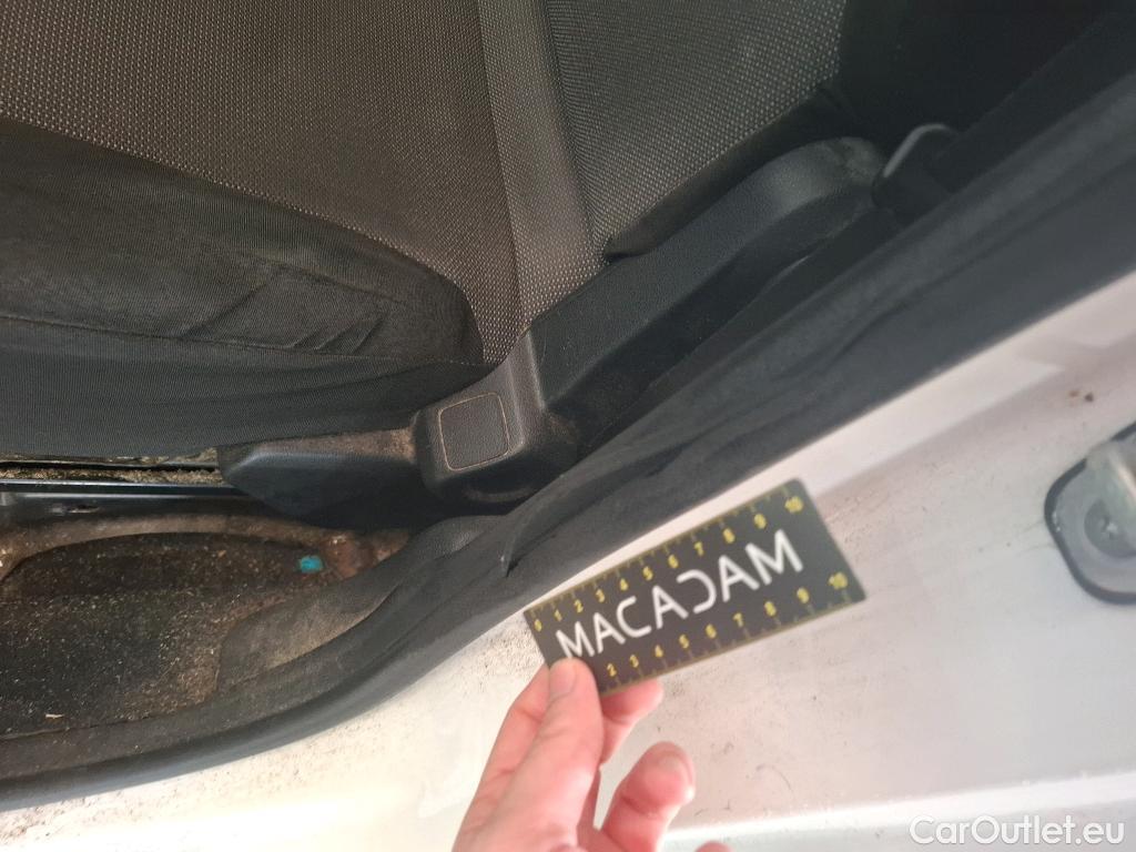  Peugeot  Partner PEUGEOT  VU 3p Fourgonnette 1.6 BLUEHDI 100 STANDARD PRO #15