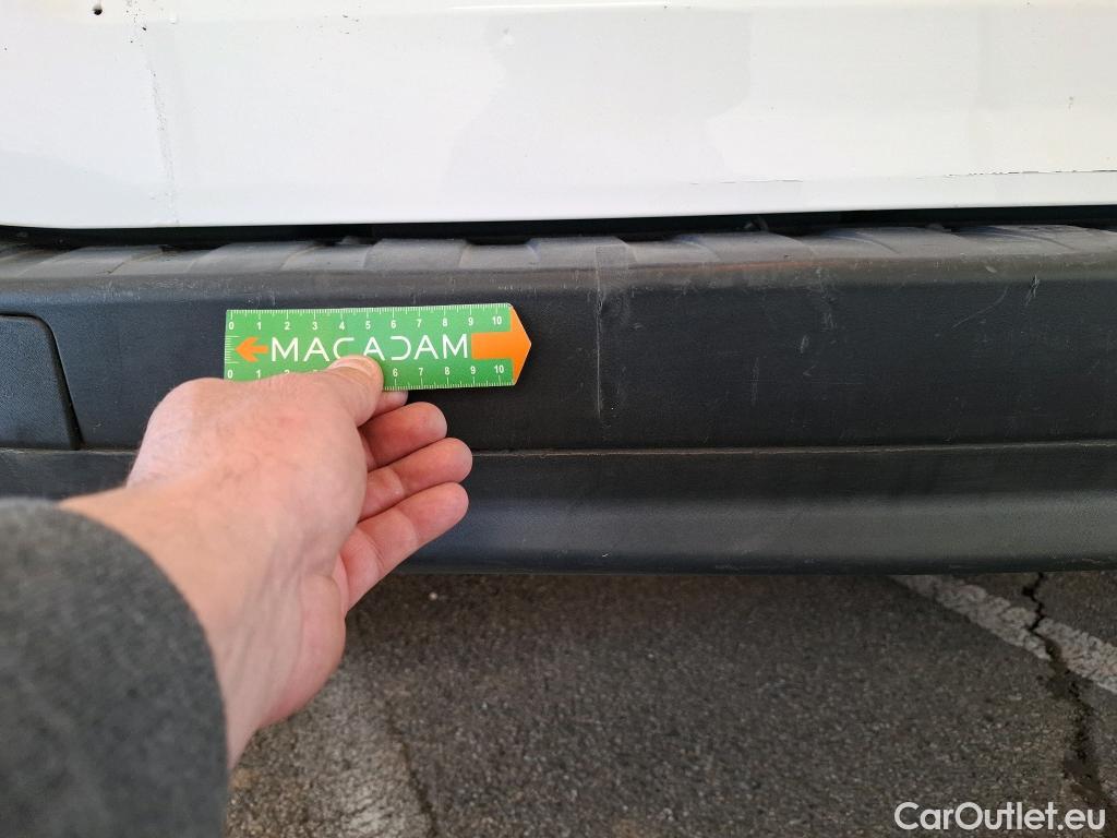  Renault  Kangoo RENAULT  Express / 2013 / 4P / Fourgonnette Gd Volume Gd Confort - Blue dCi 95 #32