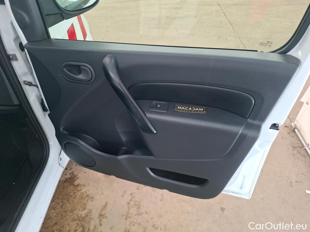  Renault  Kangoo  II Express Maxi Extra (Série Spéciale) 1.5 dCi 95CV BVM6 E6dT #32