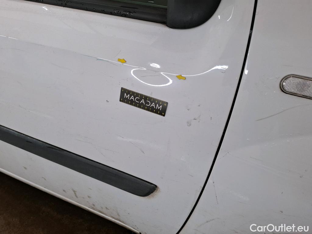  Renault  Kangoo  Express Maxi Grand Confort - Cab. Appr. 1.5 dCi 90CV BVM5 E6 #18