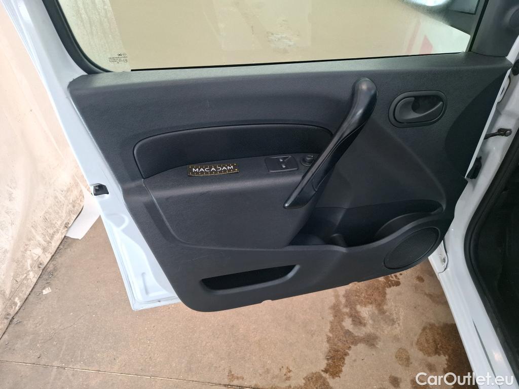  Renault  Kangoo  II Express Maxi Extra (Série Spéciale) 1.5 dCi 95CV BVM6 E6dT #37