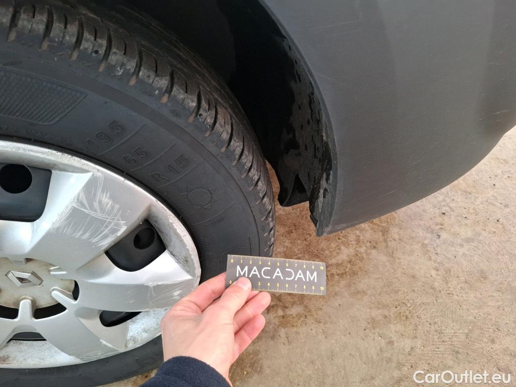  Renault  Kangoo  II Express Maxi Extra (Série Spéciale) 1.5 dCi 95CV BVM6 E6dT #25