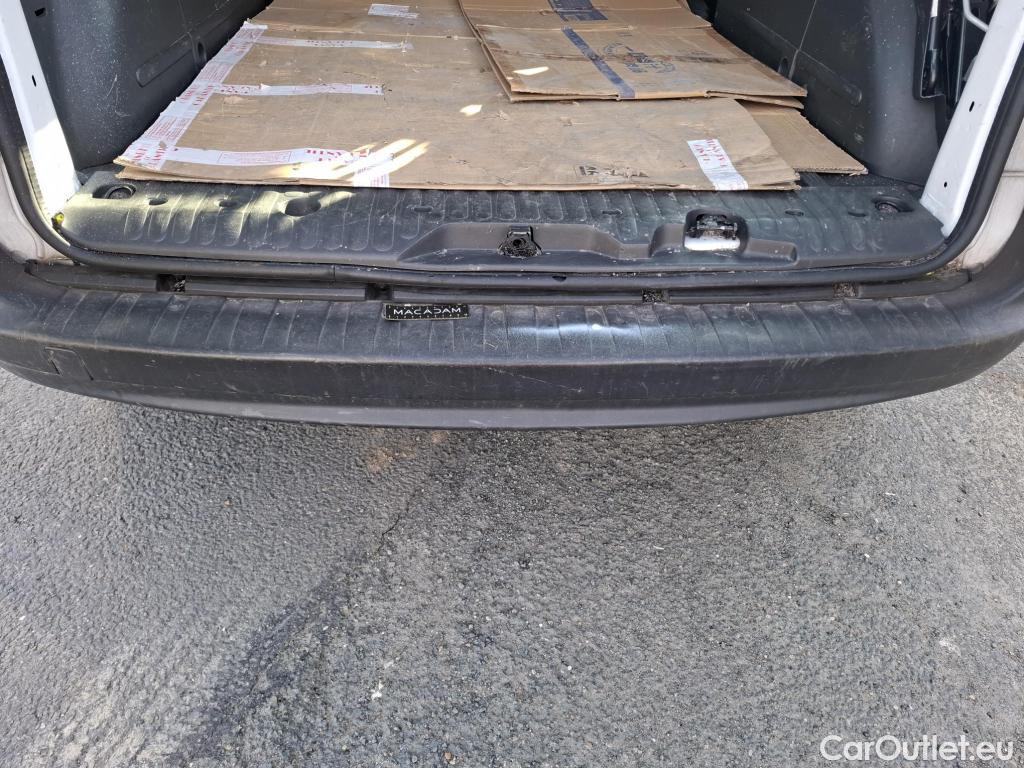  Renault  Kangoo  Express Maxi Grand Confort - Cab. Appr. 1.5 dCi 90CV BVM5 E6 #22