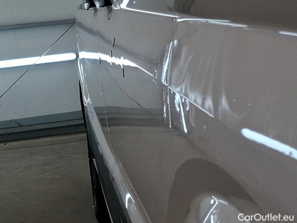  Volkswagen  Crafter  Fourgon e- 35 Fourgon mittellang Hochdach FWD 35kWh BVA #55